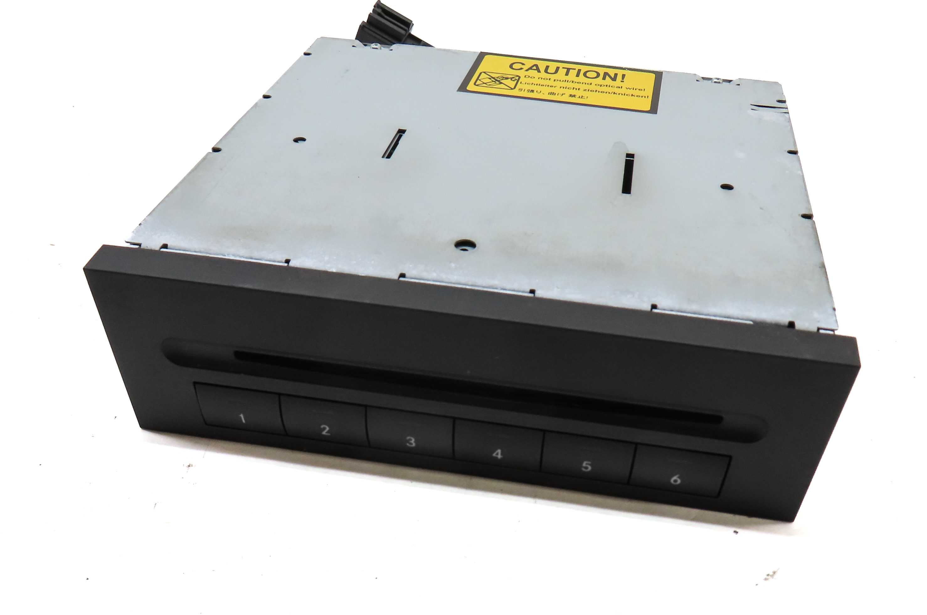 2003-2013 MERCEDES BENZ - B E GL ML CLS R - CLASS RADIO STEREO 6-DISC CD CHANGER — exact item pictured